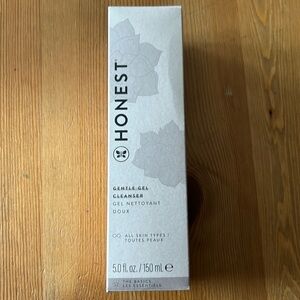 Honest Beauty Gentle Gel Cleanser 150 ml